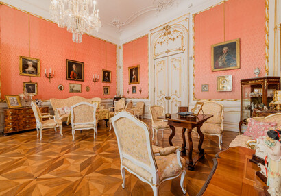 Zámek Slatiňany, salon, foto NPÚ, nepodléhá CC