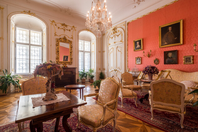 Růžový salon, autor: Josef Vostárek, nepodléhá Creative Commons
